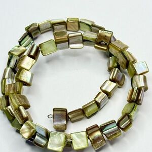 Elegant Mother of Pearl Bracelet
